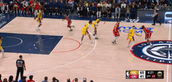 金年会回暖！哈登前6投全丢终于跳投命中 之后反击上篮取分连进两球