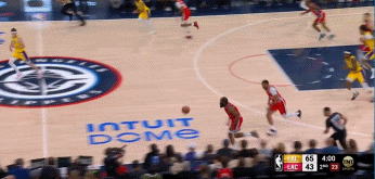 金年会回暖！哈登前6投全丢终于跳投命中 之后反击上篮取分连进两球