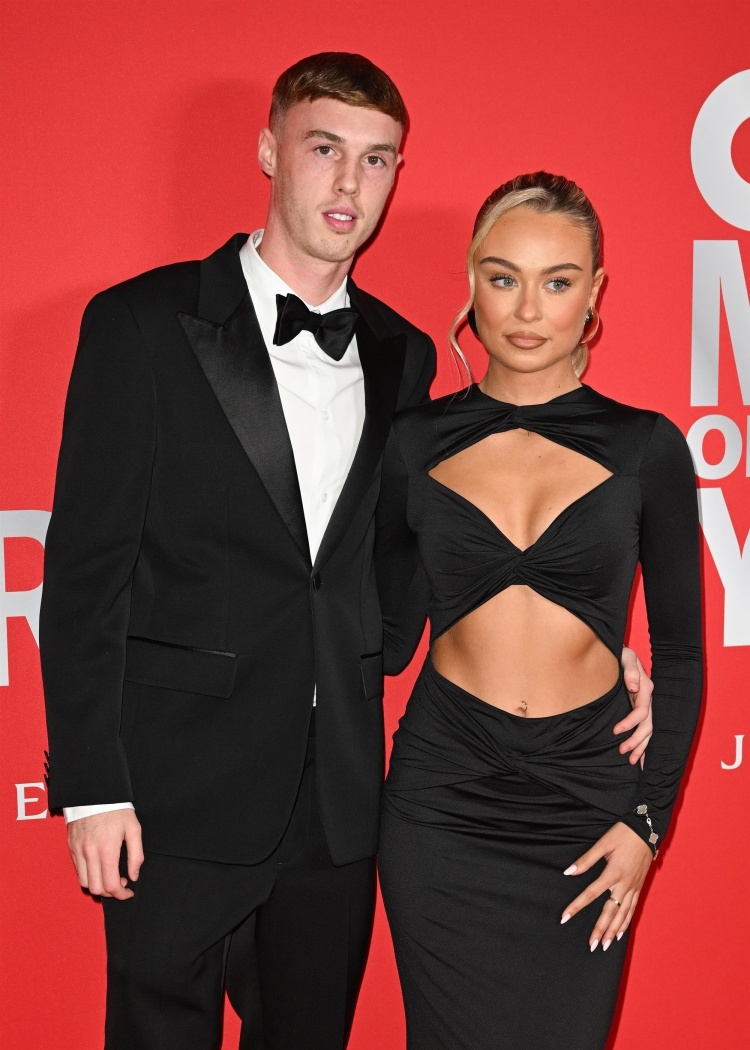 金年会体育帕尔默女友:我们17岁的时候认识的,他可能很早就看上我了💕