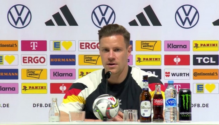 金年会金字招牌信誉至上特尔施特根:没人与我谈过离队,下赛季将留在巴萨&有竞争很正常